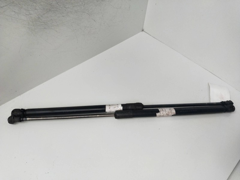 Recambio de amortiguadores maletero / porton para mercedes clase c (w203) familiar 2.2 cdi cat referencia OEM IAM 2037400045  