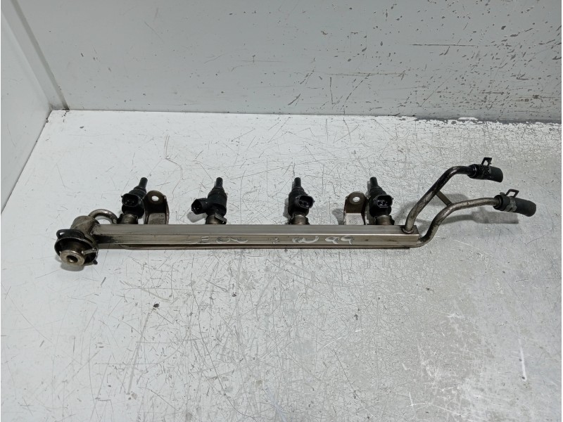 Recambio de rampa inyectora para seat leon (1m1) signo referencia OEM IAM   