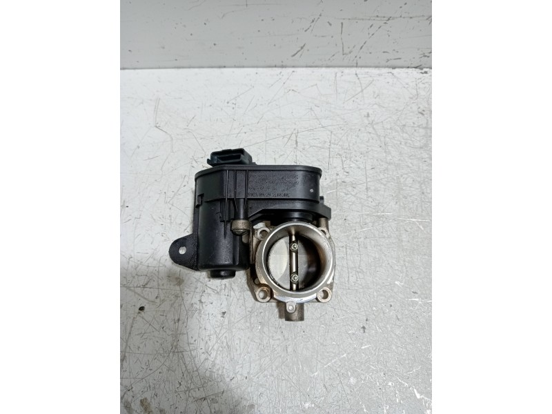 Recambio de caja mariposa para peugeot 3008 allure referencia OEM IAM 9801942080  