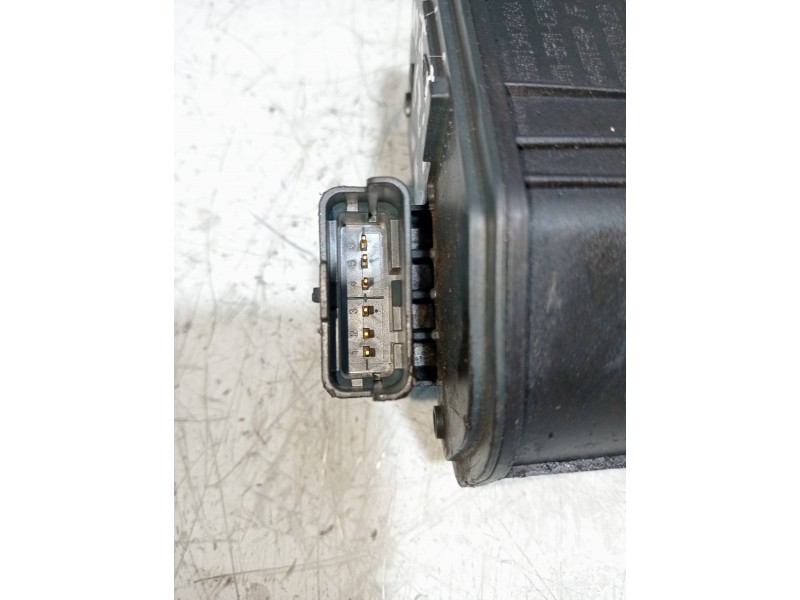 Recambio de caja mariposa para peugeot 3008 allure referencia OEM IAM 9801942080  