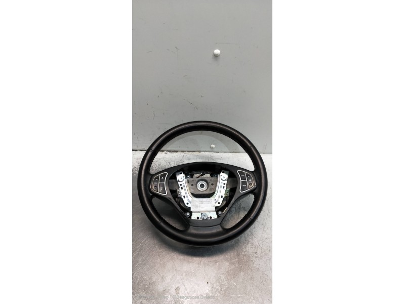 Recambio de volante para kia cee´d 1.6 cat referencia OEM IAM   