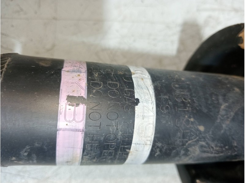 Recambio de amortiguador trasero izquierdo para mitsubishi eclipse cross intro edition 2wd referencia OEM IAM 4162A496  