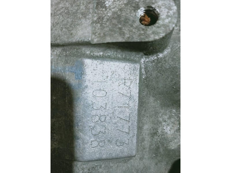 Recambio de caja cambios para kia cee´d 1.6 cat referencia OEM IAM R71773 103838 5V