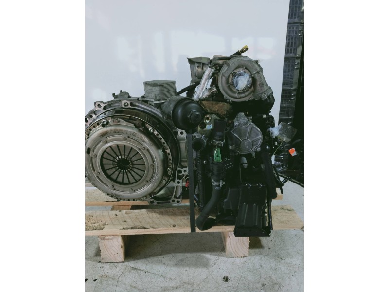 Recambio de motor completo para ford focus berlina (cap) referencia OEM IAM G8DA 5M67152 BOSCH