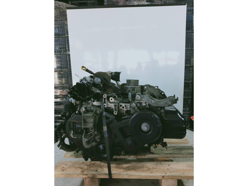 Recambio de motor completo para ford focus berlina (cap) referencia OEM IAM G8DA 5M67152 BOSCH