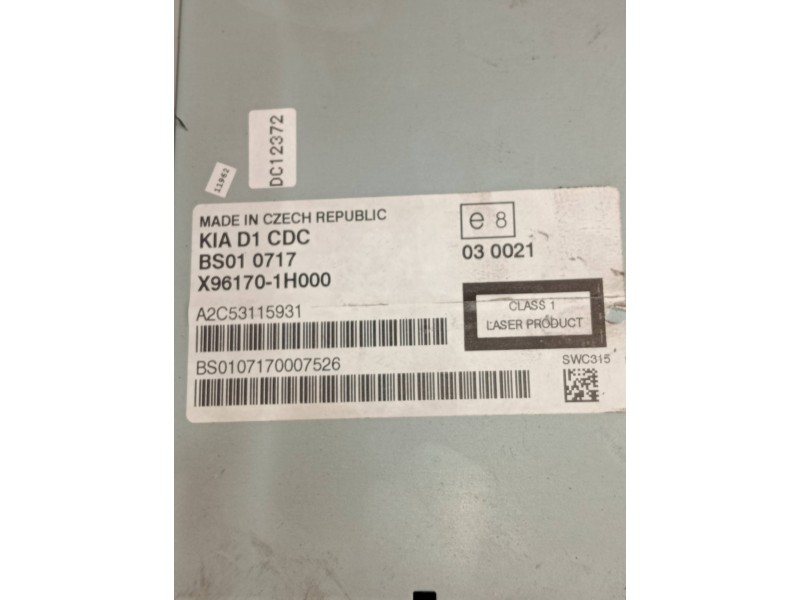 Recambio de sistema audio / radio cd para kia cee´d 1.6 cat referencia OEM IAM BS010717 X961701H009 