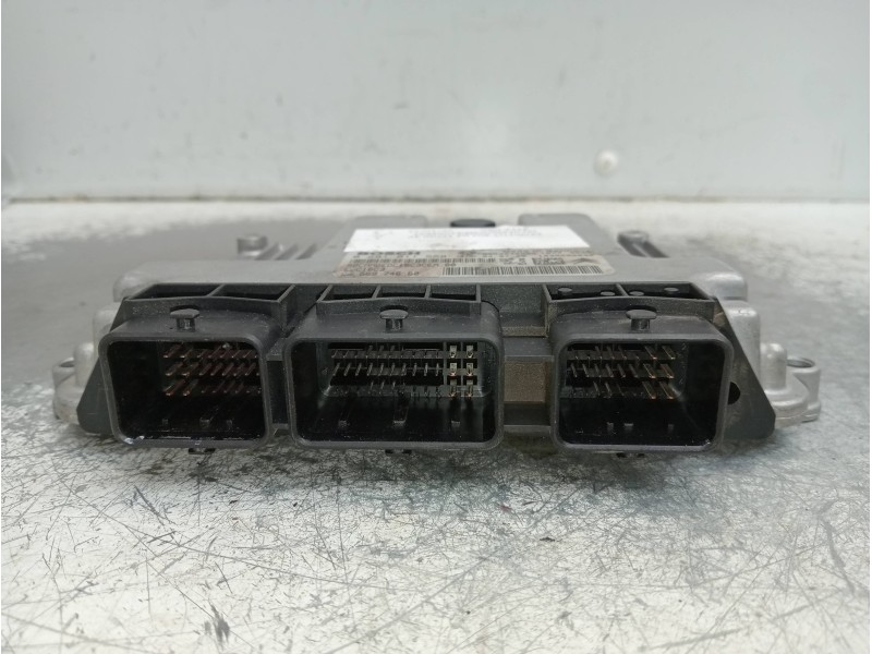 Recambio de centralita motor uce para peugeot 407 sr confort referencia OEM IAM 0281013332 9653958980 9664257580