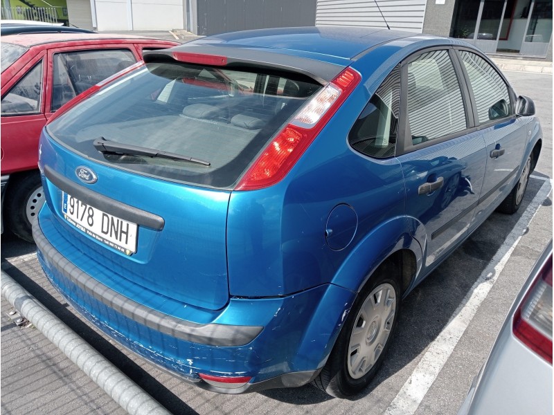 ford focus berlina (cap) del año 2005