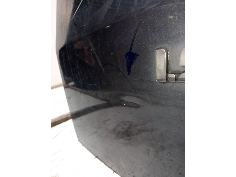 Recambio de puerta trasera derecha para dacia logan laureate referencia OEM IAM   