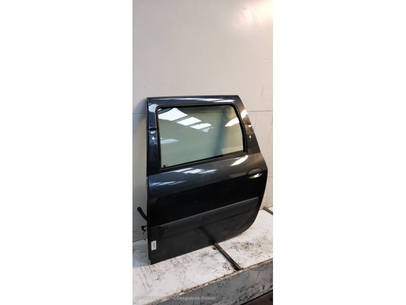 Recambio de puerta trasera izquierda para dacia logan laureate referencia OEM IAM   5P