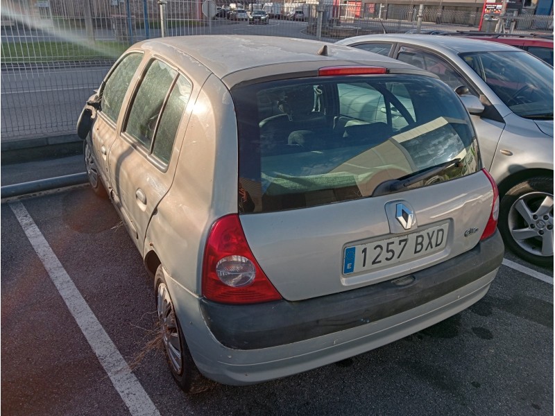renault clio ii fase ii (b/cb0) del año 2002