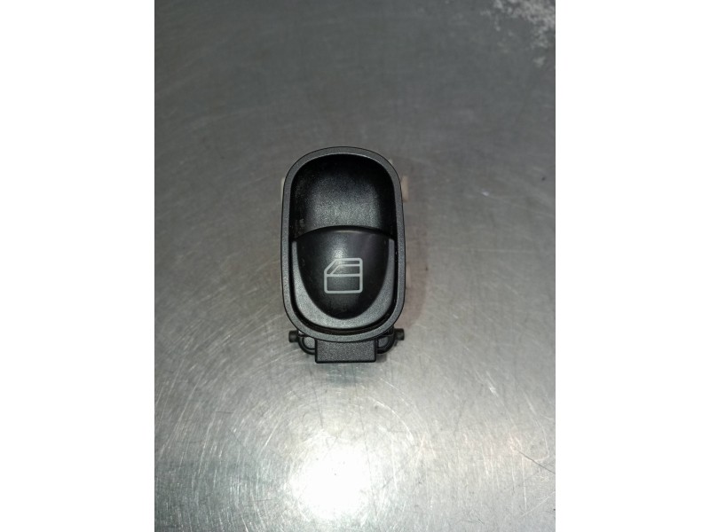 Recambio de mando elevalunas delantero derecho para mercedes clase c (w203) berlina 320 (203.064) referencia OEM IAM   