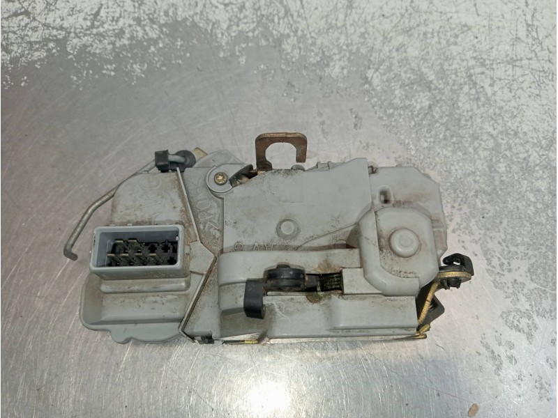 Recambio de motor cierre centralizado delantero izquierdo para peugeot 306 berlina 3/5 puertas (s1) 1.9 turbodiesel referencia O