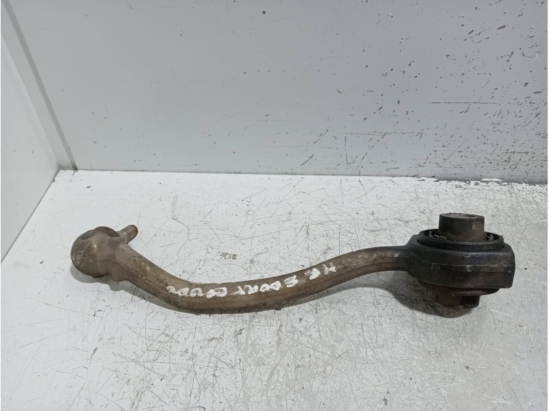 Recambio de brazo suspension inferior delantero izquierdo para mercedes clase c (w203) sportcoupe c 220 cdi (203.706) referencia
