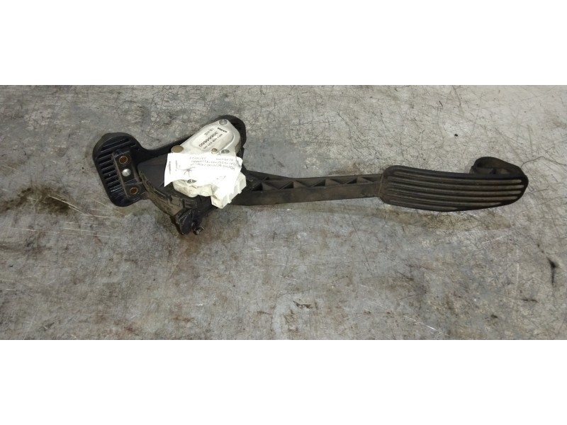 Recambio de potenciometro pedal para volvo v70 familiar 2.4 d referencia OEM IAM 30666660 6PV00853700 