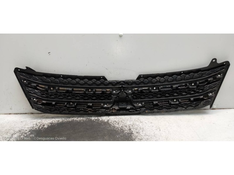 Recambio de rejilla delantera para mitsubishi eclipse cross intro edition 2wd referencia OEM IAM 7450B048 7450B072 7450A402 