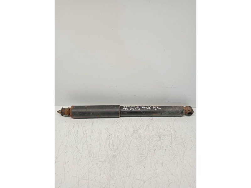 Recambio de amortiguador trasero izquierdo para ssangyong musso 2.9 tdi lux referencia OEM IAM   