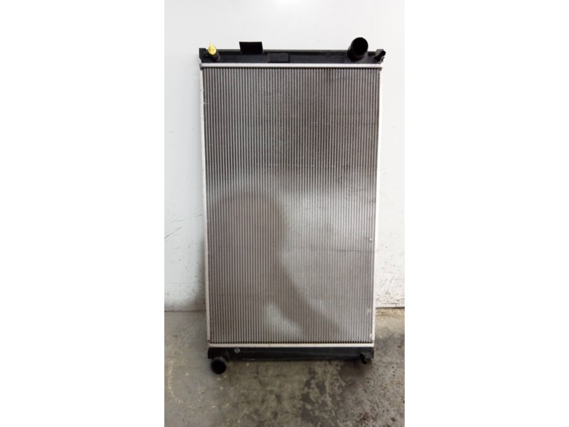 Recambio de radiador agua para lexus nx 300h 4wd referencia OEM IAM 4221353980  