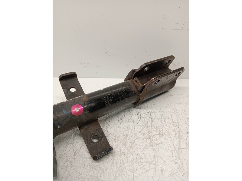 Recambio de amortiguador delantero derecho para renault clio iv limited referencia OEM IAM 543026988R  