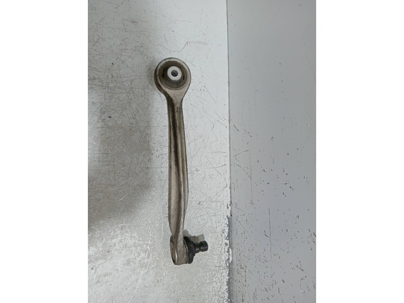 Recambio de brazo suspension superior delantero derecho para volkswagen passat berlina (3b3) highline referencia OEM IAM 8E04075