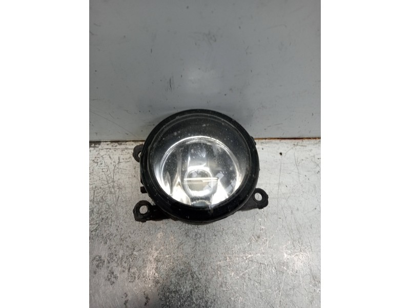 Recambio de faro antiniebla izquierdo para dacia logan laureate referencia OEM IAM 8200074008  