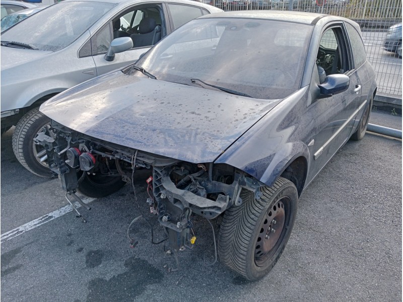 renault megane ii berlina 3p del año 2004