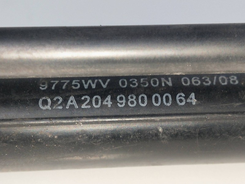 Recambio de amortiguadores capo para mercedes clase c (w204) berlina 2.2 cdi cat referencia OEM IAM 2049800064  