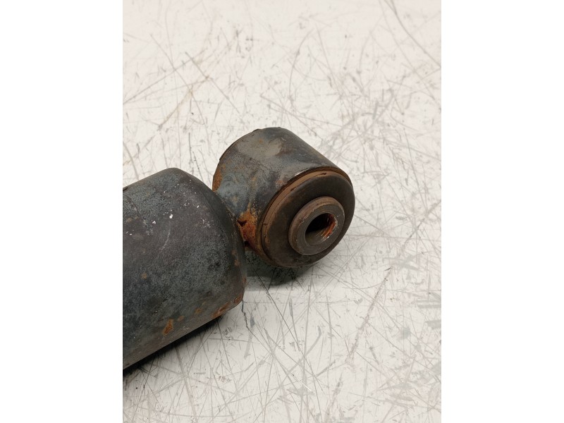 Recambio de amortiguador trasero izquierdo para peugeot 807 st pack referencia OEM IAM   