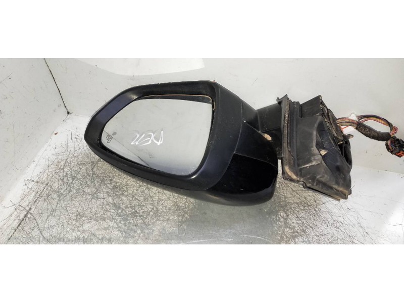 Recambio de retrovisor derecho para peugeot 3008 gt line referencia OEM IAM   
