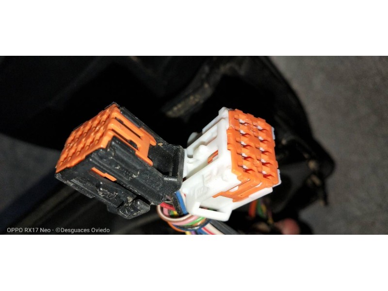 Recambio de retrovisor derecho para peugeot 3008 gt line referencia OEM IAM   