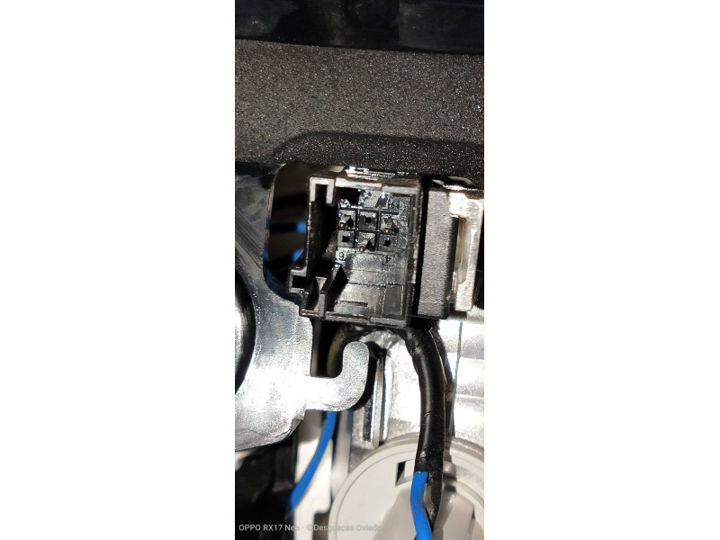 Recambio de piloto trasero derecho interior para peugeot 3008 gt line referencia OEM IAM 9810477780 81560201 