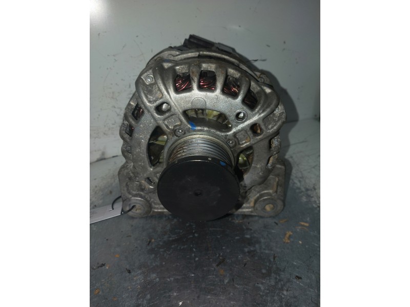 Recambio de alternador para dacia logan ii ambiance referencia OEM IAM 23100285R F000BL04BF 