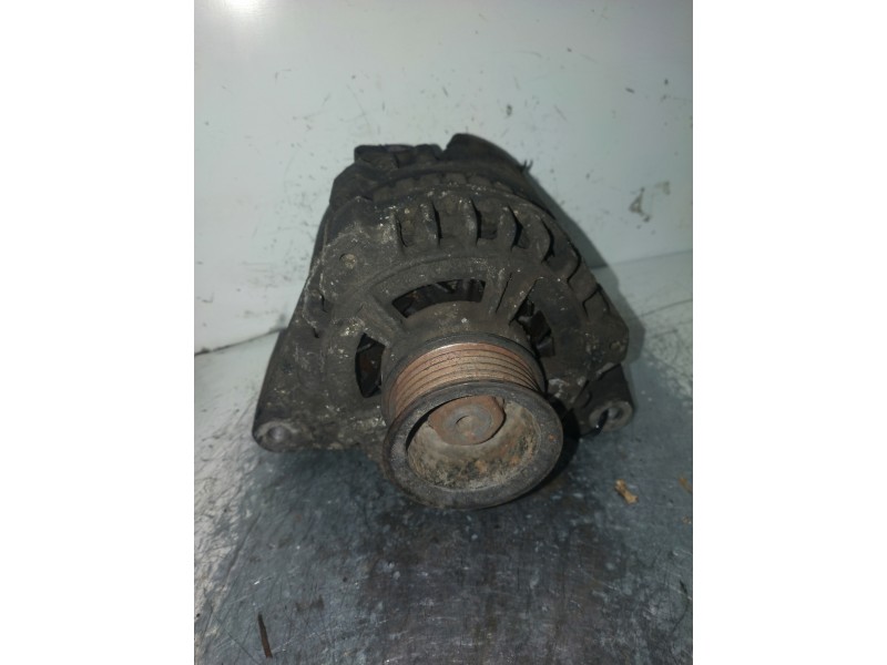 Recambio de alternador para ssangyong musso 2.9 tdi lux referencia OEM IAM   