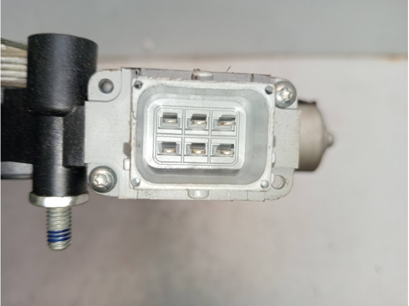 Recambio de elevalunas delantero derecho para fiat doblo active referencia OEM IAM 51810880  