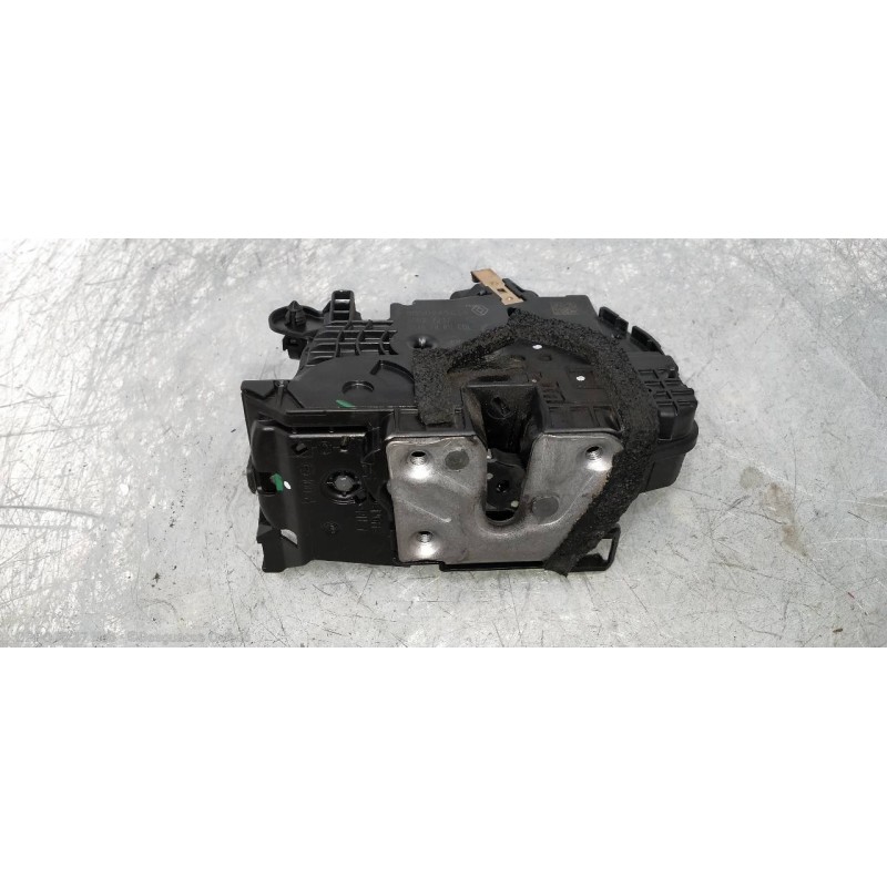 Recambio de motor cierre centralizado delantero derecho para renault clio v 1.5 blue dci diesel fap referencia OEM IAM 805024563