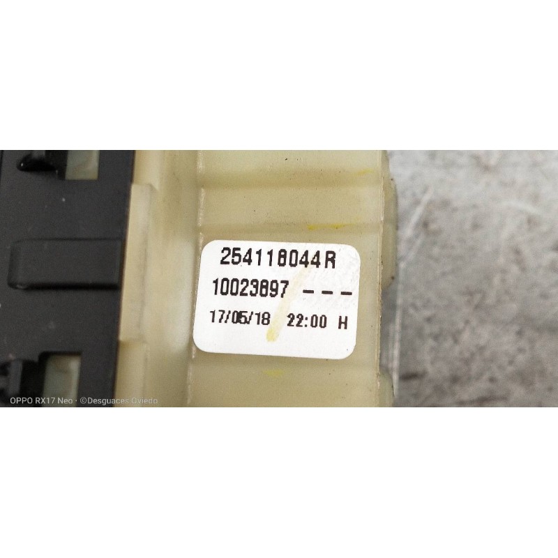 Recambio de mando elevalunas delantero izquierdo para renault clio v 1.5 blue dci diesel fap referencia OEM IAM 254118044R  