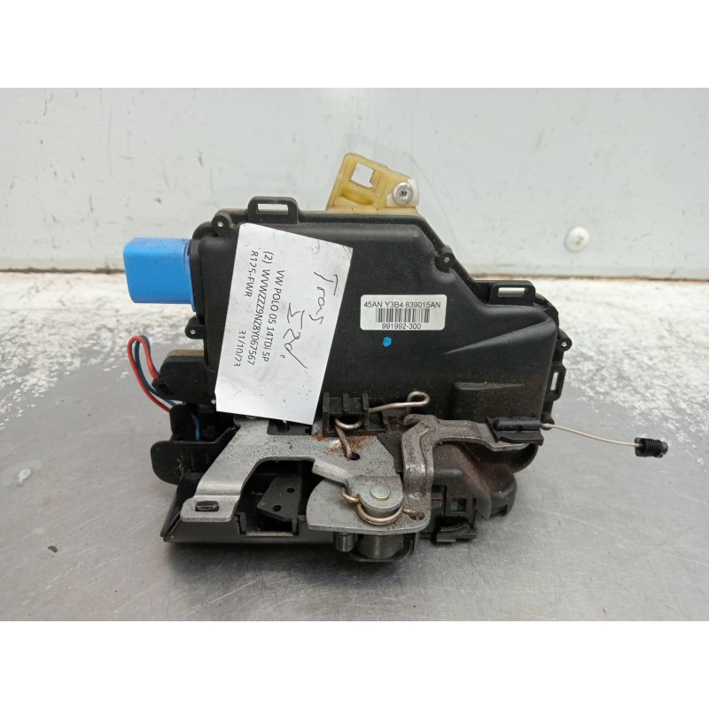 Recambio de cerradura puerta trasera izquierda para volkswagen polo (9n3) advance referencia OEM IAM 991992300 839015AN 