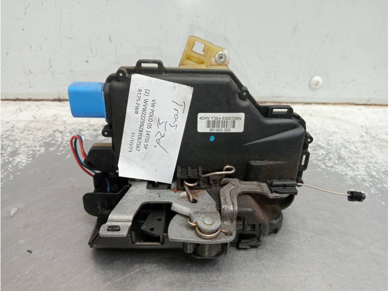 Recambio de cerradura puerta trasera izquierda para volkswagen polo (9n3) advance referencia OEM IAM 991992300 839015AN 