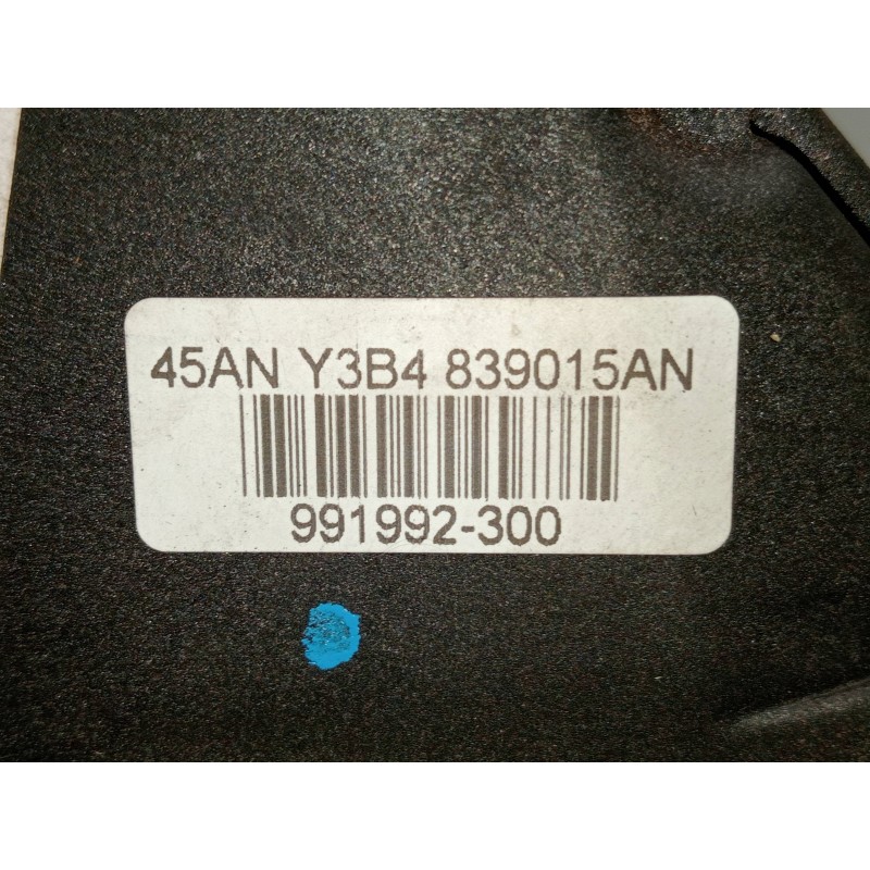 Recambio de cerradura puerta trasera izquierda para volkswagen polo (9n3) advance referencia OEM IAM 991992300 839015AN 