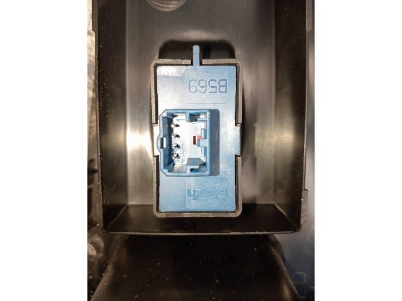 Recambio de mando elevalunas delantero derecho para fiat doblo active referencia OEM IAM 7354986750E  