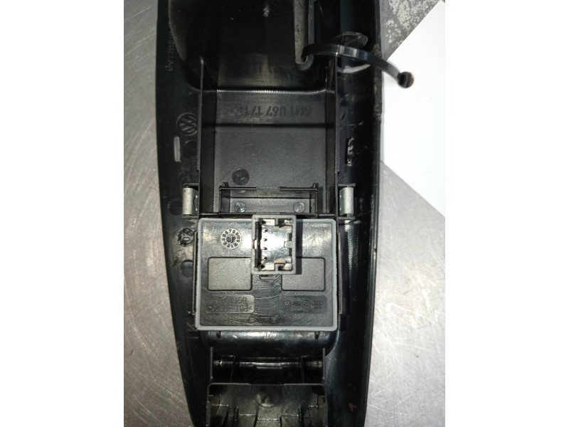 Recambio de maneta elevalunas delantera izquierda para volkswagen polo (9n3) advance referencia OEM IAM   