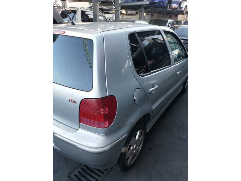 volkswagen polo berlina (6n2) del año 2001