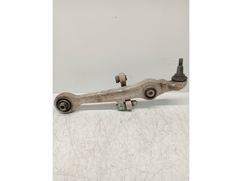 Recambio de brazo suspension inferior delantero derecho para volkswagen passat berlina (3b3) referencia OEM IAM 4B3407155A  