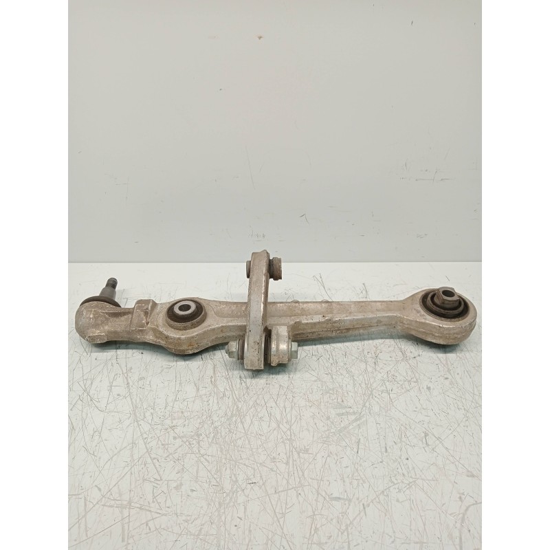 Recambio de brazo suspension inferior delantero derecho para volkswagen passat berlina (3b3) referencia OEM IAM 4B3407155A  