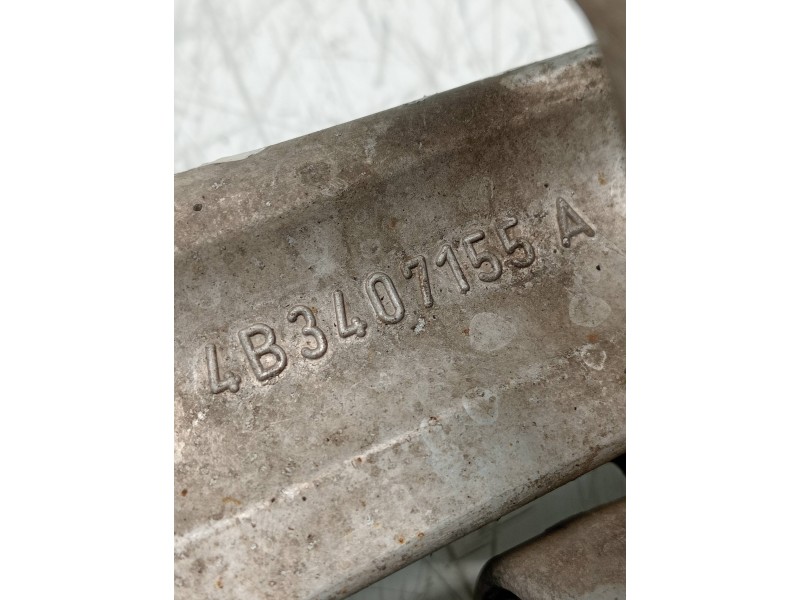 Recambio de brazo suspension inferior delantero derecho para volkswagen passat berlina (3b3) referencia OEM IAM 4B3407155A  