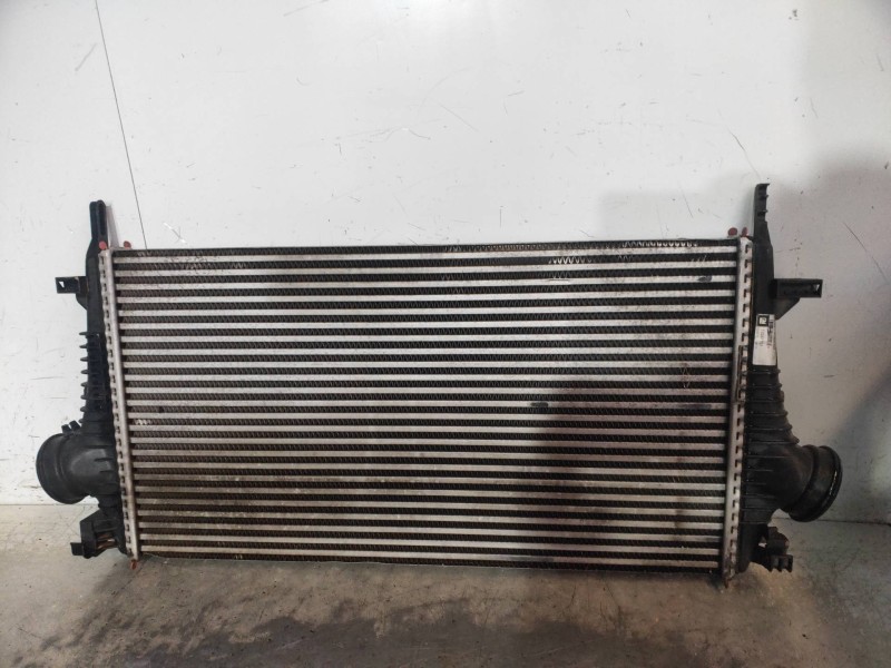Recambio de intercooler para opel insignia berlina cosmo referencia OEM IAM 13241751 1831001 