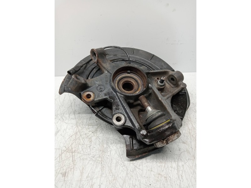 Recambio de mangueta trasera derecha para mercedes clase m (w164) 320 / 350 cdi (164.122) referencia OEM IAM   