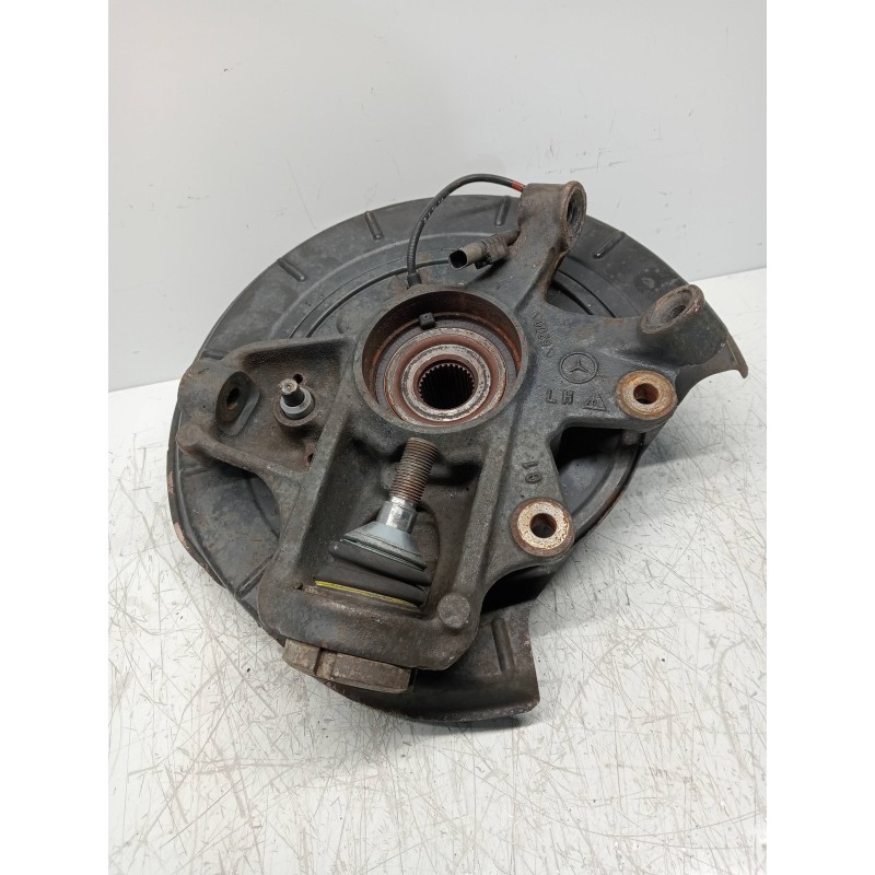 Recambio de mangueta trasera izquierda para mercedes clase m (w164) 320 / 350 cdi (164.122) referencia OEM IAM   