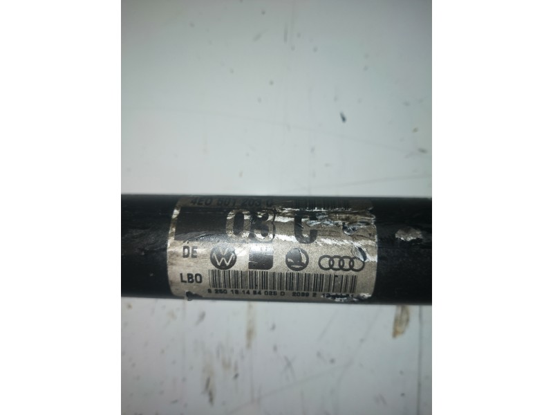 Recambio de transmision trasera derecha para audi a8 (4e2) 3.7 quattro referencia OEM IAM 4E0501203C 03C 