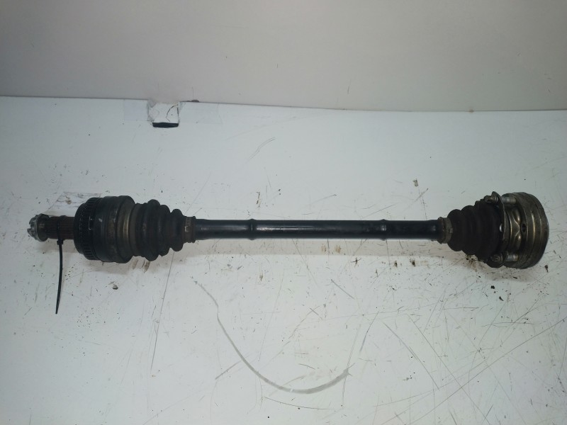 Recambio de transmision delantera izquierda para bmw serie 1 berlina (e81/e87) 118d referencia OEM IAM 7533446A103  